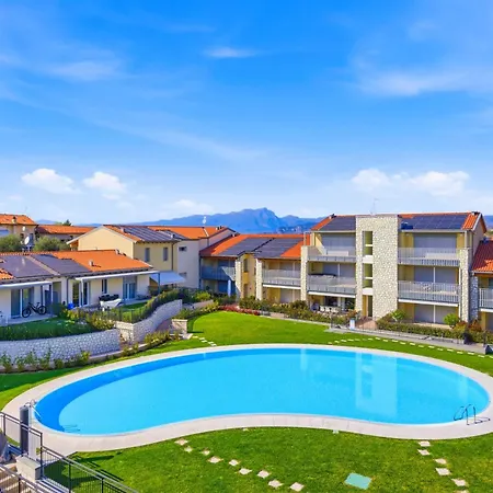 The Place - Regarda Travel Λατζίζε
